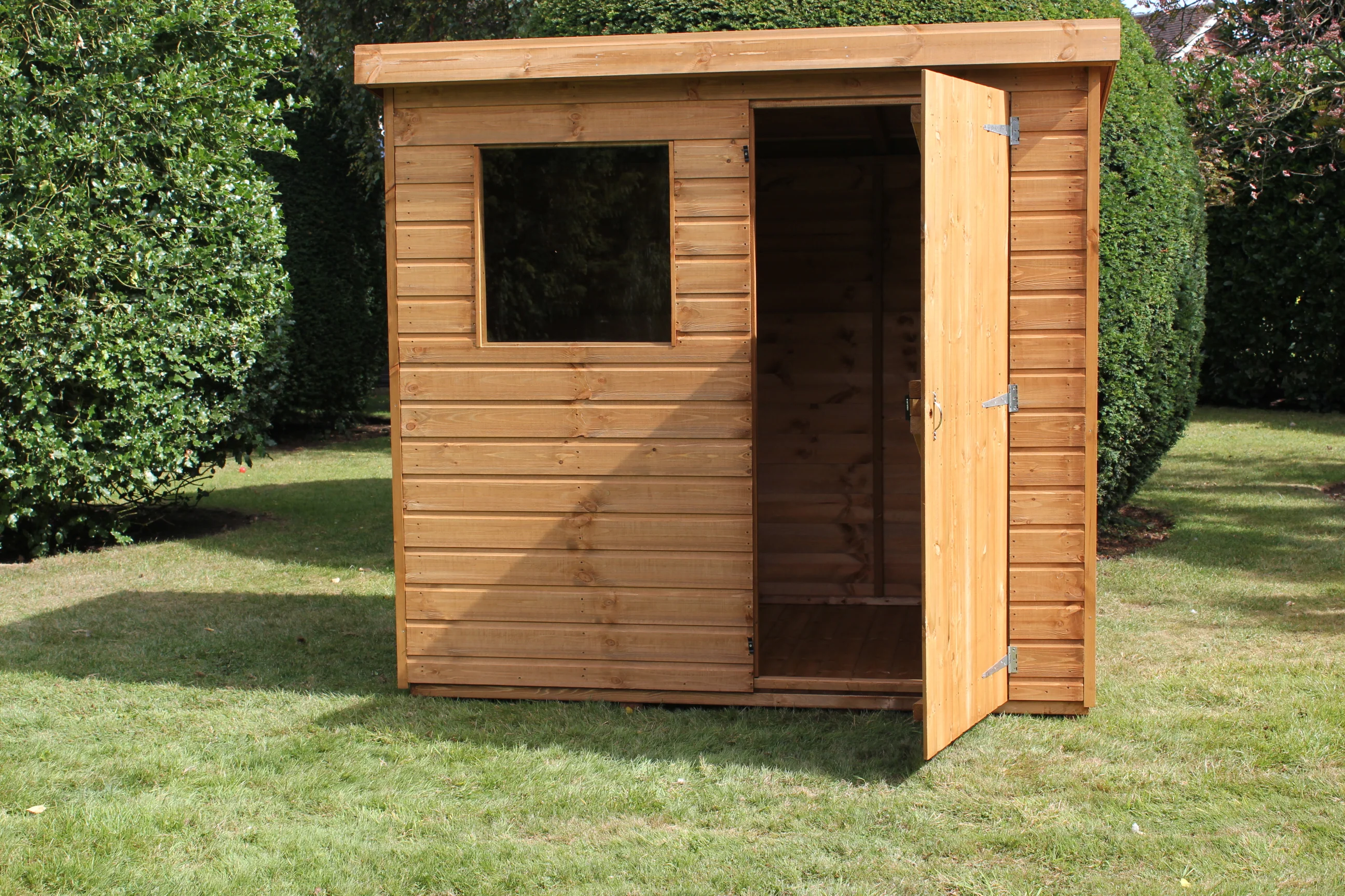 Dalby pent shed - Image 3