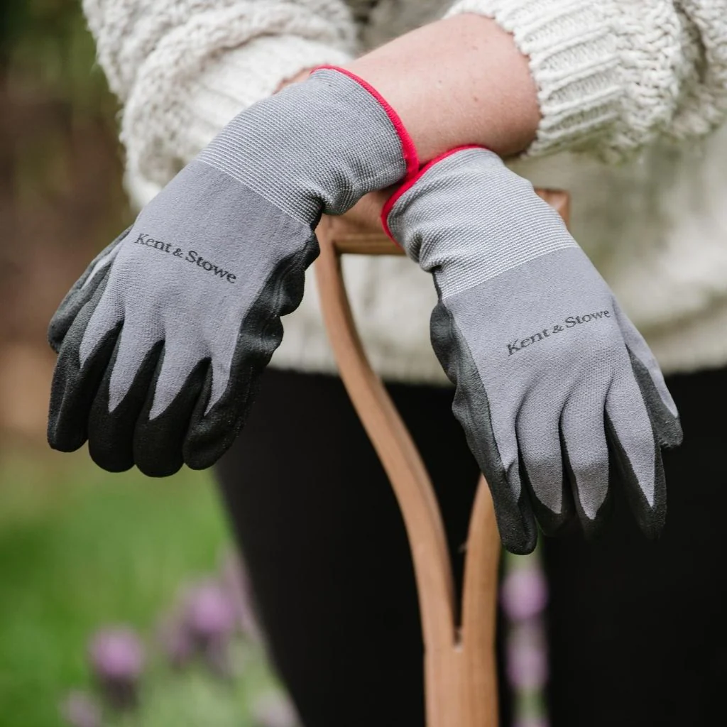Kent & Stowe Premium Seed & Weed Pink Gardening Gloves - Image 3