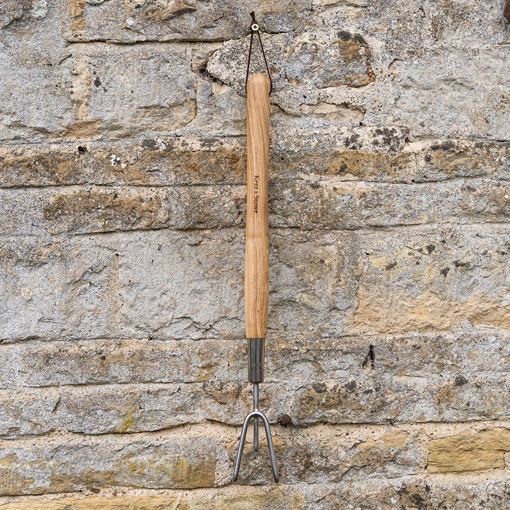 Kent & Stowe Stainless Steel Border 3 Prong Cultivator - Image 2