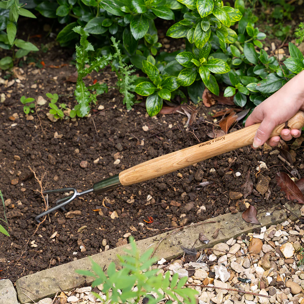 Kent & Stowe Stainless Steel Border 3 Prong Cultivator - Image 5