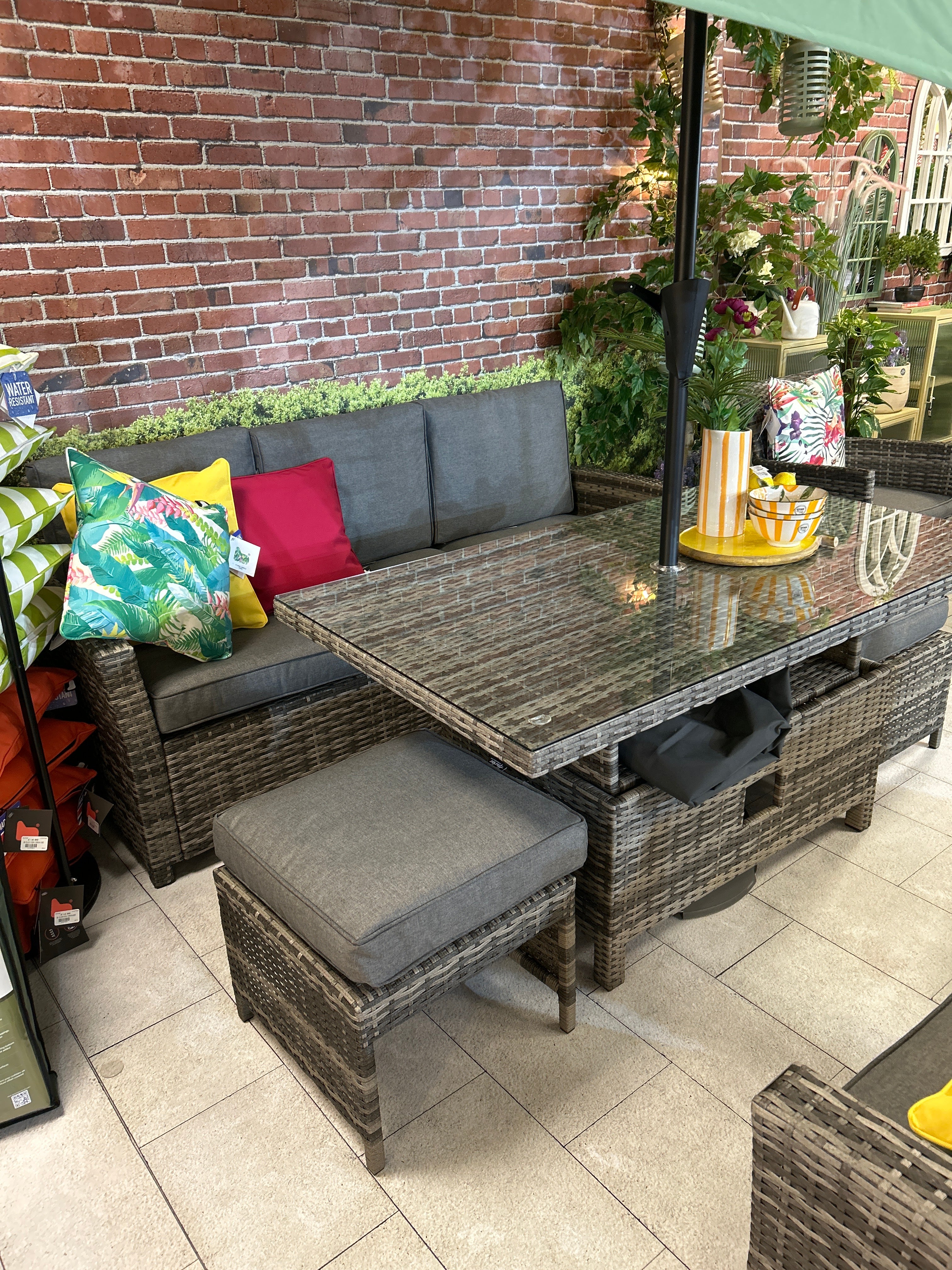 Malmo Dining Set - Image 4