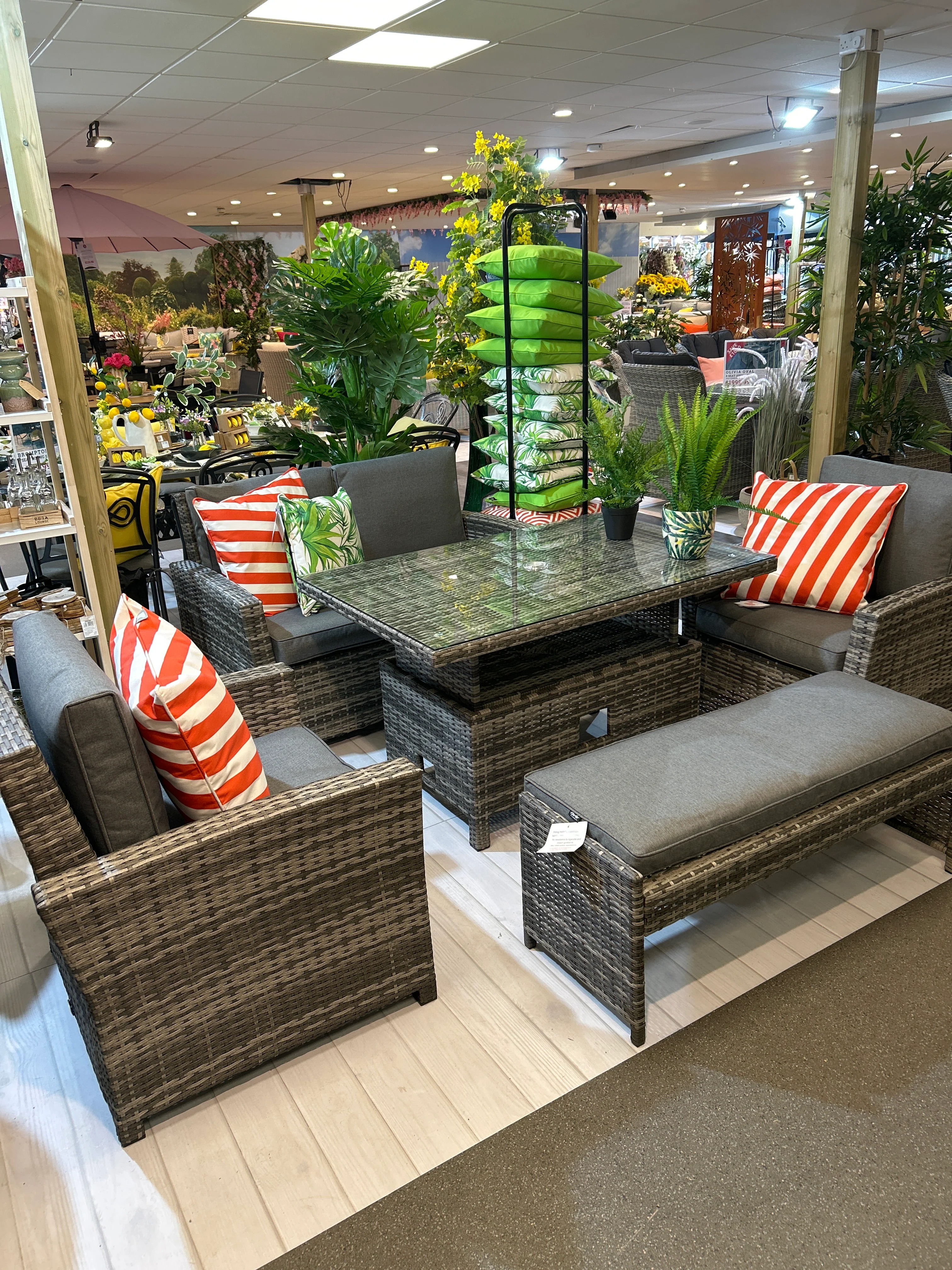 Malmo Dining Set - Image 5
